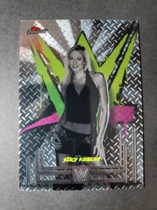 2025 Topps Finest WWE Base Common - Picture 1 of 31