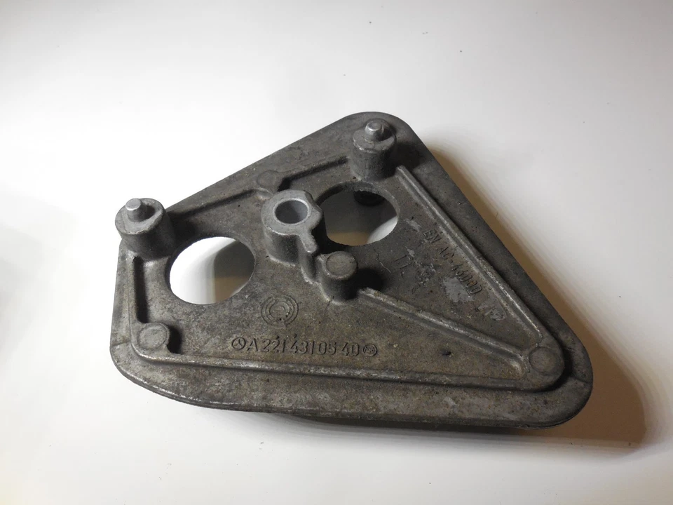 ABS Pump Bracket Holder A 2214310540 00-06 Mercedes Benz W220 S430 S500 S55 AMG - Image 1 of 4