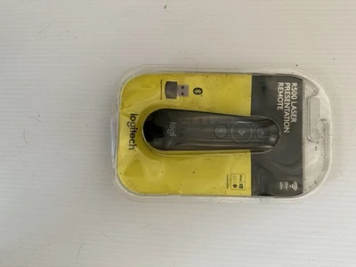 Logitech R500 Laser Presentation Remote Logitech 910-005333 - image 1 of 2