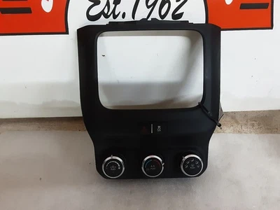 RAM 3500 4500 2020 2022 control de temperatura pantalla de 3,5" con cristal trasero térmico  Foto 1 de 4