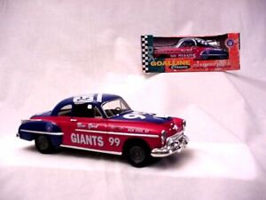DIECAST 1950 OLDS BANK - NEW YORK GIANTS - MINT IN BOX