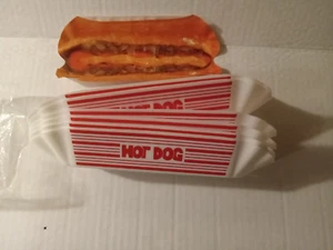 Plastic Hot Dog Holder White Red Stripe Set Of 6 - Picture 1 of 8