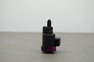 AUDI A6 4G C7 Genuine Brake Light Sensor Switch OEM 4F0945459B  - Image 1 of 4