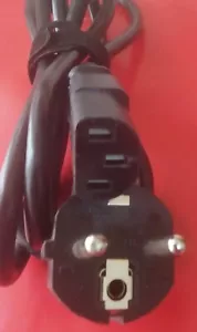 CAVO DI ALIMENTAZIONE SPINA BIPOLARE SCHUKO (con contatti di terra) E PRESA C13 - Foto 1 di 2