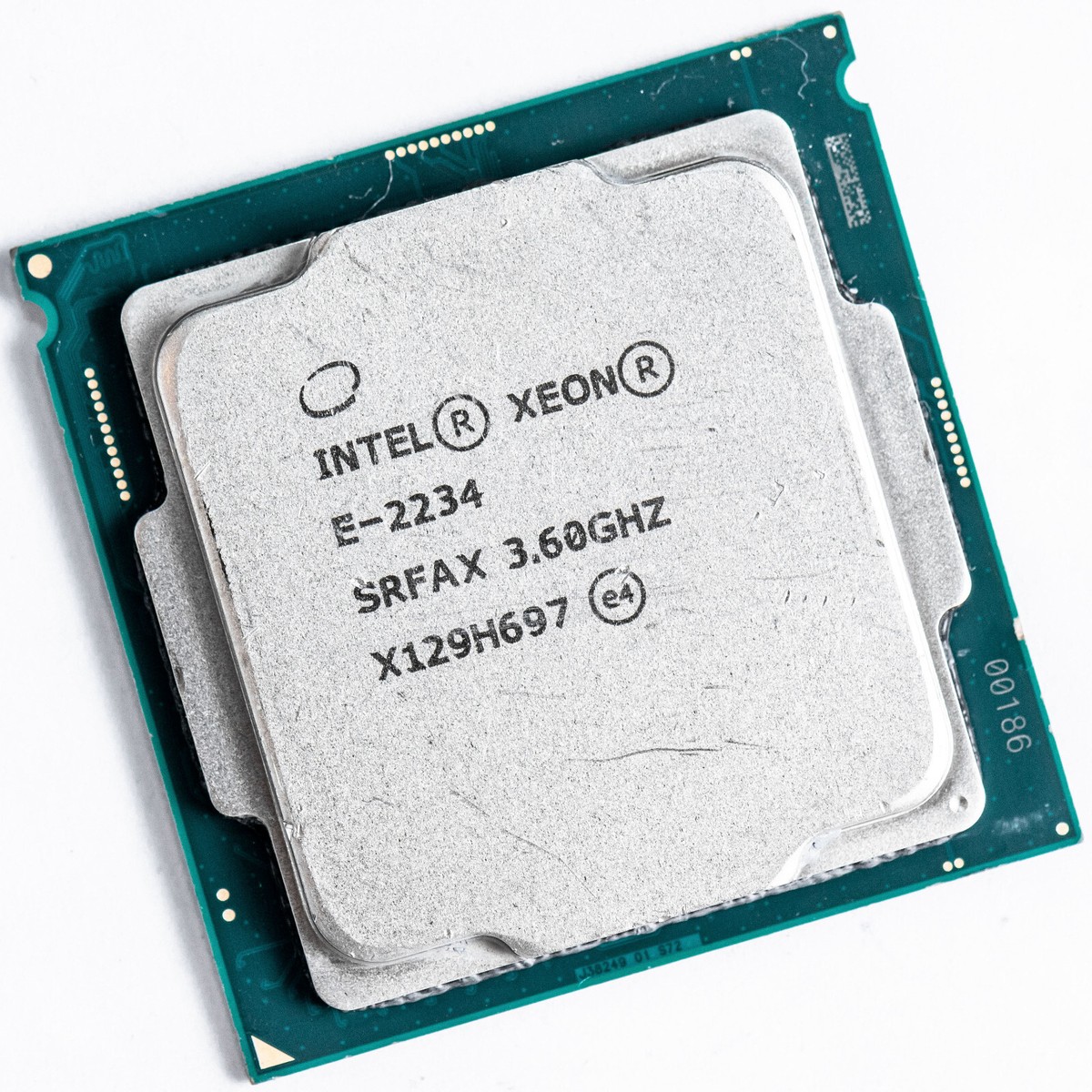 PCパーツ Intel KabyLake Xeon E3-1220V6 1151 Amazon.com: Intel Corp. BX80662E31245V5 Xeon Processor E3
