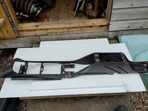 Ford Capri Mk2 Mk3 Laser Ghia Sport 2.8i full length centre console frame - Picture 1 of 5