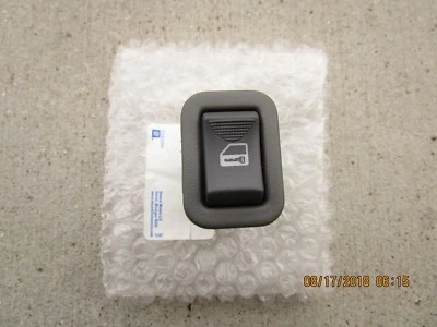 03 - 07 INTERRUPTOR CERRADURA PUERTA DELANTERA IZQUIERDA CHEVY EXPRESS 1500 2500 3500 NUEVO  Foto 1 de 4