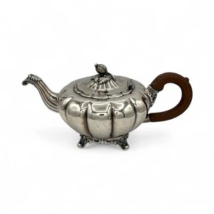 Oneida Silver Plate Old English Melon Teapot Community - Picture 1 of 13