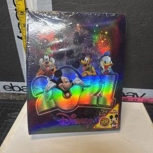 2021 Disney World Photo Album holds 200  4”x6” Photos NEW SEALED - Picture 1 of 16