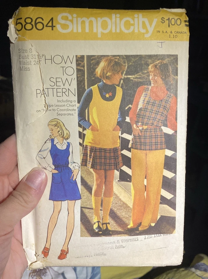 Vintage 70s Simplicity Pattern 5864 Miss Jumper Tunic Styles Sz 8 Bust 31 1/2 - Image 1 of 4