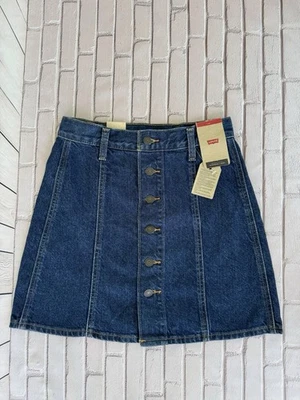 Women’s Levi’s Button Up A-Line Denim Skirt Size 25 NWT - Image 1 of 4