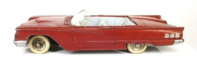 DINKY #555 FORD THUNDERBIRD - CON CONDUCTOR SIN PARABRISAS - ¡EN BUEN ESTADO GENERAL! Foto 1 de 4