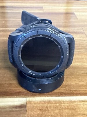 Samsung Gear S3 Frontier 46mm stainless Steel SmartWatch R760 - Image 1 of 3