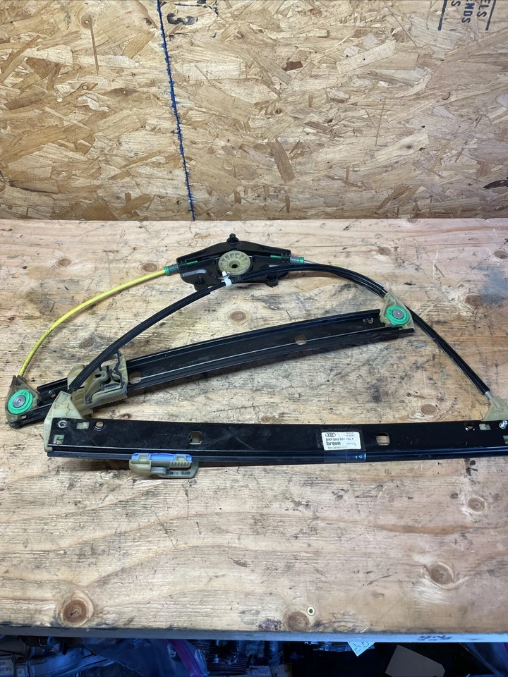 Regulador de janela dianteiro direito Audi A4 2009-2016 fabricante de equipamento original - Imagem 1 de 3