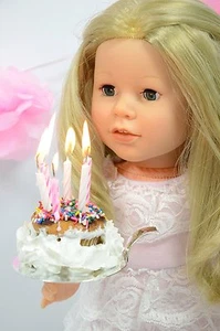 Geburtstagskleid aus Spitze für American Girl Puppen - Kleid für besondere Anlässe - Bild 1 von 5
