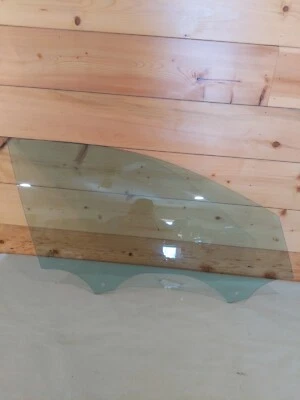 VOLKSWAGEN GOLF GTI DELANTERO DERECHO PASAJERO PUERTA LADO VENTANA CRISTAL OEM 2015-2021 Foto 1 de 2