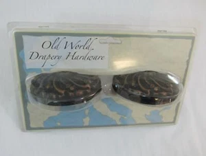 Old World Drapery Hardware - OWDH2007 (T10-BUR) Burnish Camila Medallions NIP - Picture 1 of 4