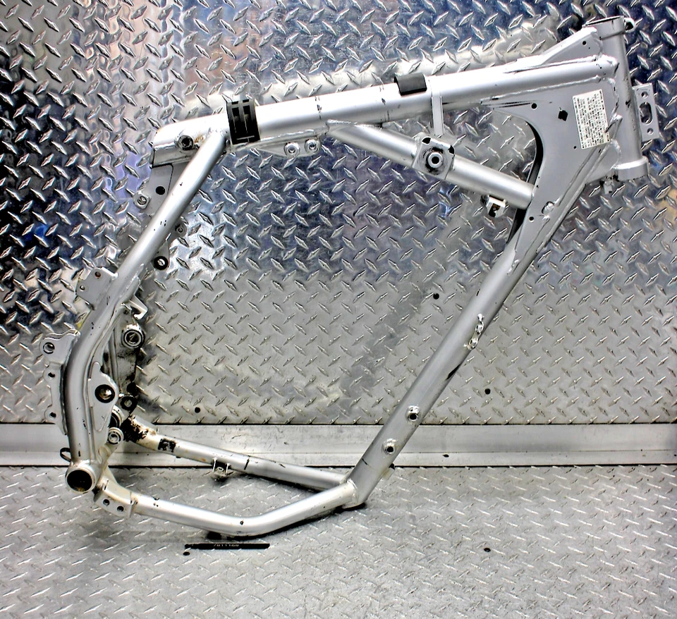 Kawasaki KLR650 2004 CLN CLR EZY CUADRO REGULAR CHASIS Foto 1 de 4