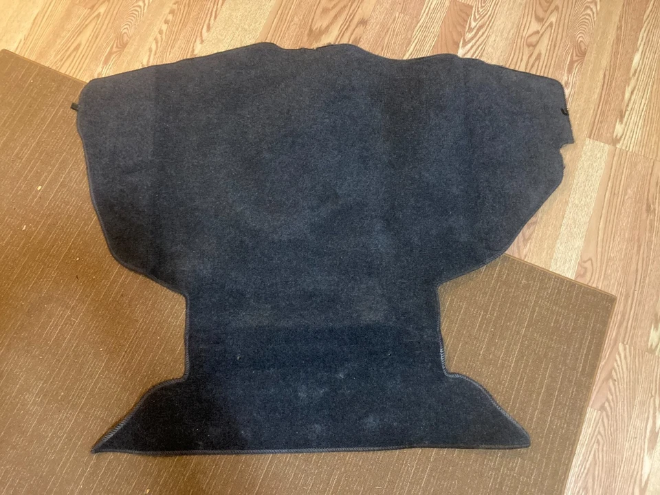 Alfombra gris para maletero con escotilla trasera Dodge Stealth 1991-99 fabricante de equipos originales Mitsubishi 3000GT Foto 1 de 1