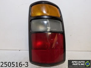 OEM 2000-2006 GMC Yukon 6.0L Passenger RH Tail Light - Picture 1 of 11