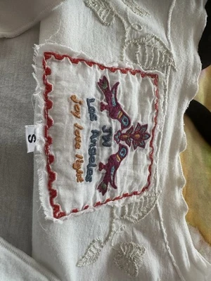 johnny was dress - Image 1 of 4