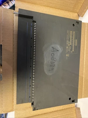6ES7 422-1BL00-0AA0 New Siemens 6ES7422-1BL00-0AA0 S7-400 Digital Output Module - Photo 1/4