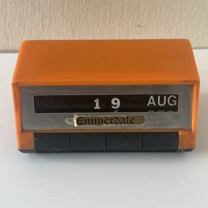 VINTAGE OFFICE DESK PERPETUAL CALENDAR Pop Art Orange Black 70s 80s - Picture 1 of 6