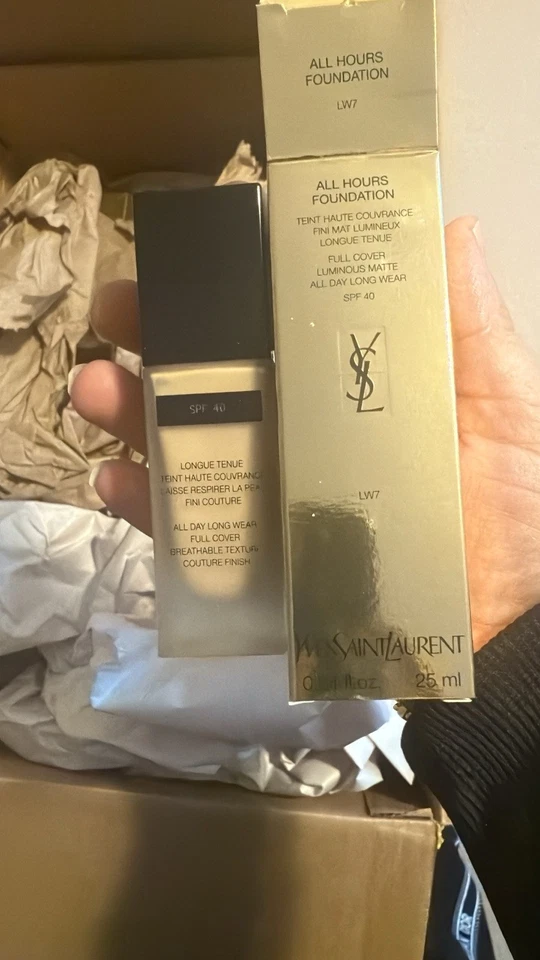 Ysl  all hours foundation luminous matte 25ml Iw7/Ysl  luminous matte 25ml IC6 - Image 1 of 4