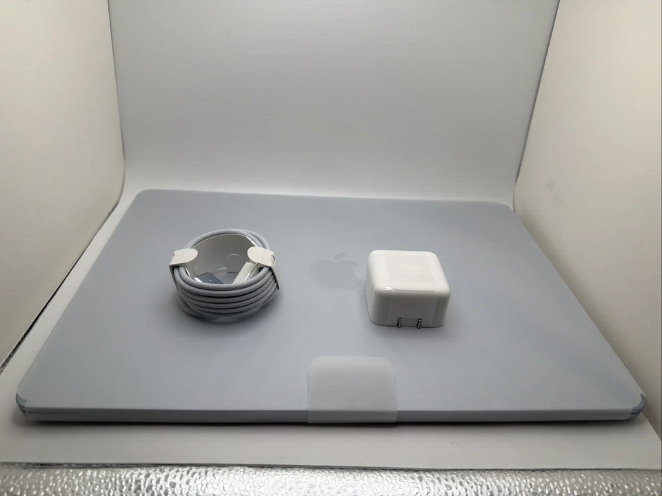 New(Nobox) - 2025 MacBook Air 15” (M4, 16GB, 256GB) - Sky Blue - Image 1 of 1