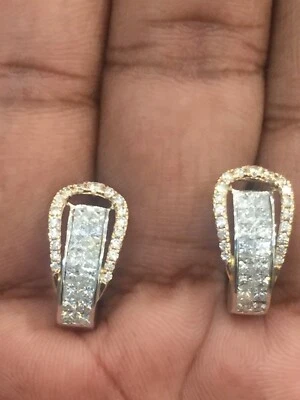 585 Stamped 14K Gold 1.51 Cts Round Princess Cut Natural Diamonds Hoop Earrings - Image 1 of 4