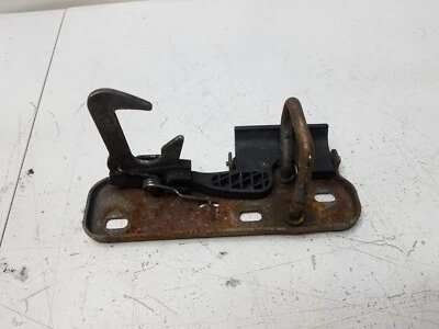 Volkswagen Rabbit Golf 2007 capó superior bloqueo de seguridad pestillo captura OEM Foto 1 de 4