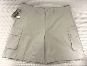 Van Heusen Resort Men’s Size 44 Beige Khaki Cargo Style Cotton Shorts - Picture 1 of 17