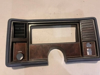 Chevrolet Malibu 1978-1987 El Camino Monte Carlo calibre racimo bisel madera azul Foto 1 de 4