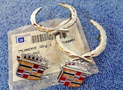 OEM Original NEW NOS 80-96 Cadillac CHROME Wreath & Crest Roof Ornament Emblems - Image 1 of 4