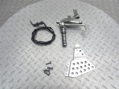 2001 00-01 Honda CBR929RR CBR 929RR CBR900RR suporte de apoio para os pés traseiro direito - Imagem 1 de 4