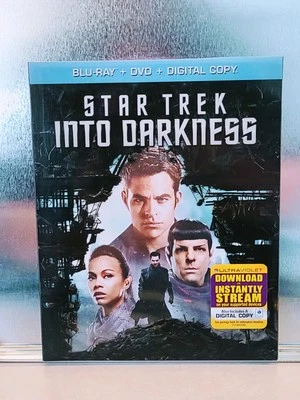 STAR TREK INTO DARKNESS - BLUE RAY + DVD + DIGITAL COPY (2013) - Image 1 of 2