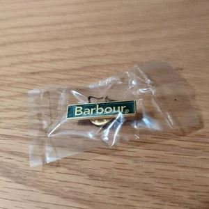 Distintivo in metallo spilla logo oro Barbour nuovo - Foto 1 di 2