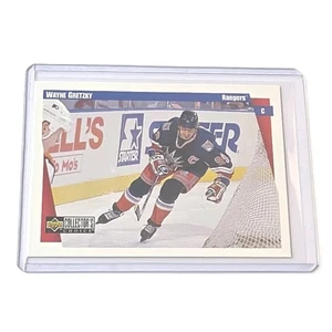 1997-98 Upper Deck Collector's Choice Wayne Gretzky #167 HOF - Picture 1 of 2