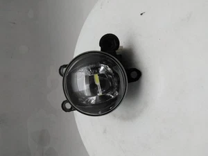VOLVO S60 Fog Lamp 2019-2021 4 Door Saloon - Picture 1 of 5