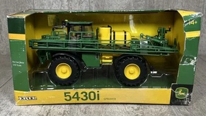 1/32 Ertl John Deere 5430i Self-Propelled Sprayer DieCast - Picture 1 of 8