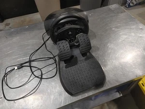 Excellent Condition ThrustMaster T80 Racing Wheel and Foot Pedals for PS3/PS4 - Picture 1 of 8