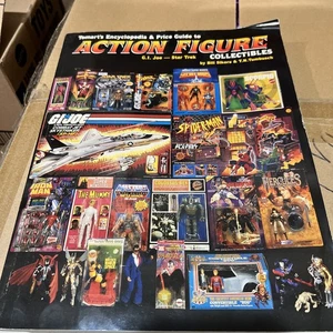 Tomart's Encyclopedia & Price Guide Action Figure Collectibles G I Joe Star Trek - Picture 1 of 3