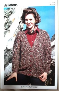 New Original Patons Chunky Ladies Cable Cardigan Knitting Pattern 4578 - Picture 1 of 3