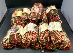 Lot of 21 Caron Victorian Christmas Gold Yarn #1903 "Mistletoe" 1.75oz/50g 4ply - Picture 1 of 5
