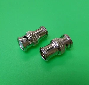 (1 PC) BNC Male to Quick IEC/PAL Female Connector - Picture 1 of 2