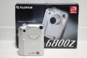 FUJIFILM Finepix 6800Z Silver Digital Camera 3.5MP 3x Zoom From JAPAN - Picture 1 of 11