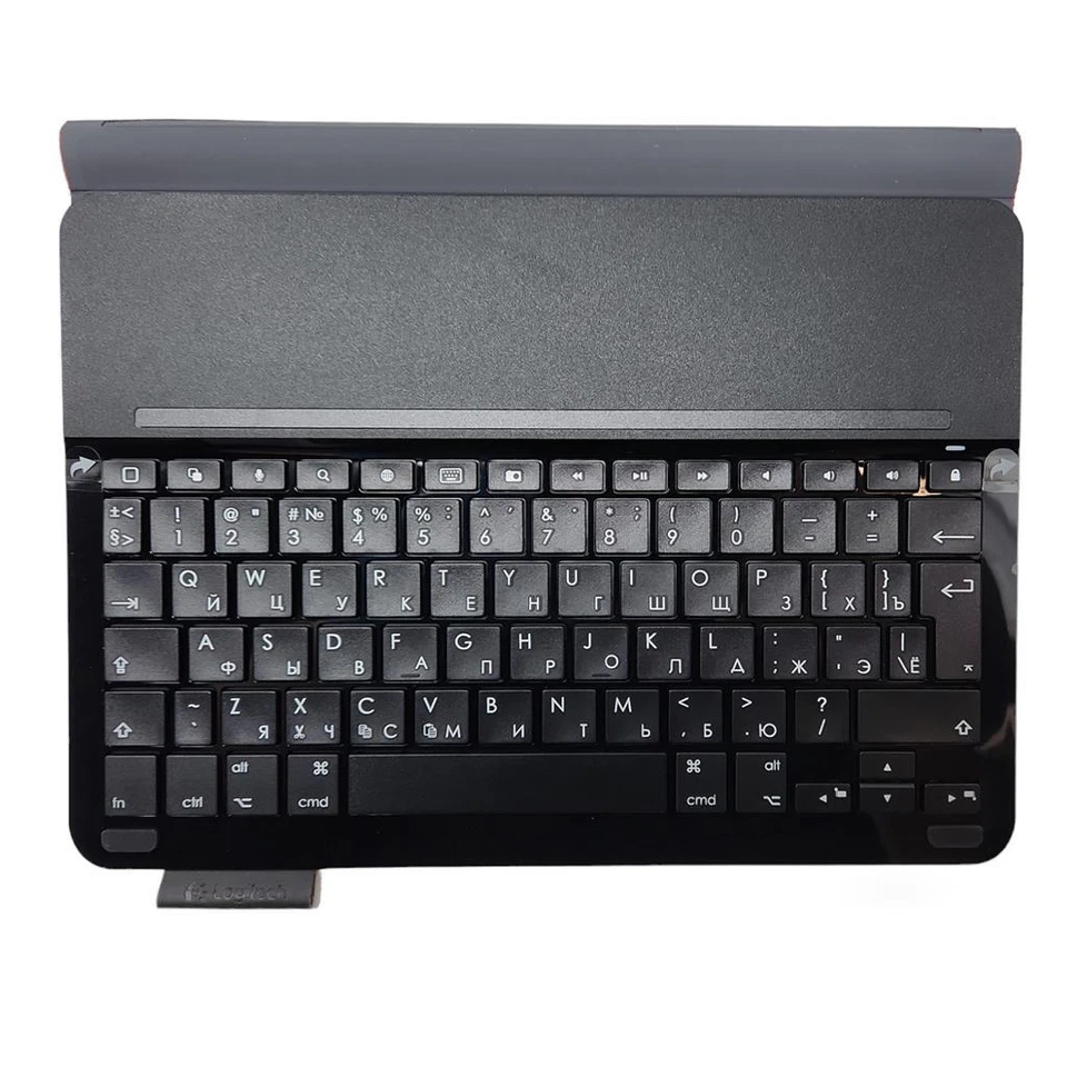 Logitech iPad Air 1 Rugged Folio Keyboard Case Russian QWERTY Layout 920-006568 - Image 1 of 4