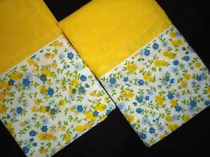 VINTAGE J.C. PENNEY FLORAL BORDER YELLOW BLUE (2) STANDARD PILLOWCASES 20X30 - Picture 1 of 6