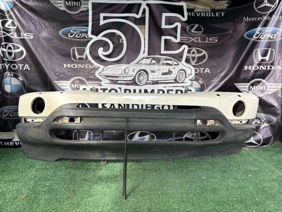 Parachoques delantero BMW X5 2000-2003 OEM 51118402517 Foto 1 de 4