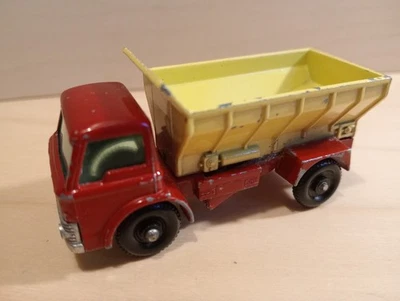 Matchbox Regular Wheels MB70b Ford Grit Spreader Yellow / Red 1966-69 - Image 1 of 4
